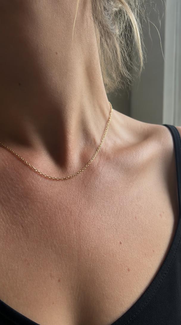 Necklace Try-On example frame