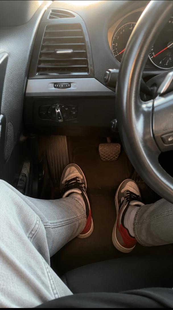 Shoe In Car Display example frame
