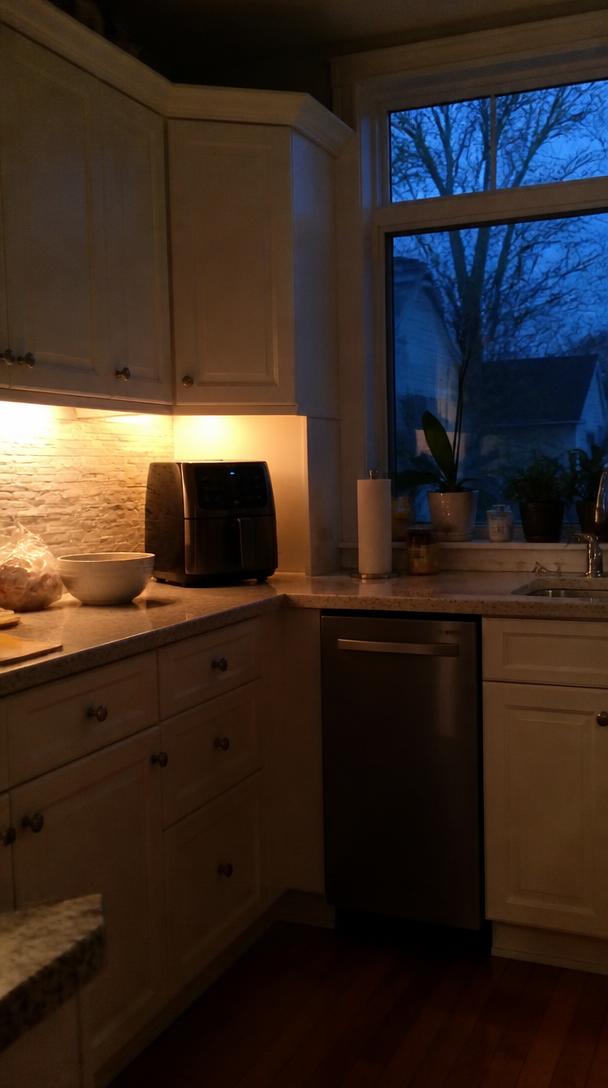 Twilight Kitchen Counter example frame